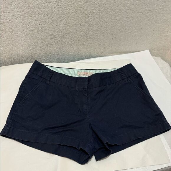 J. Crew Women's Navy Blue Chino Broken-In Cotton Shorts Size 4 GUC - Picture 1 of 7